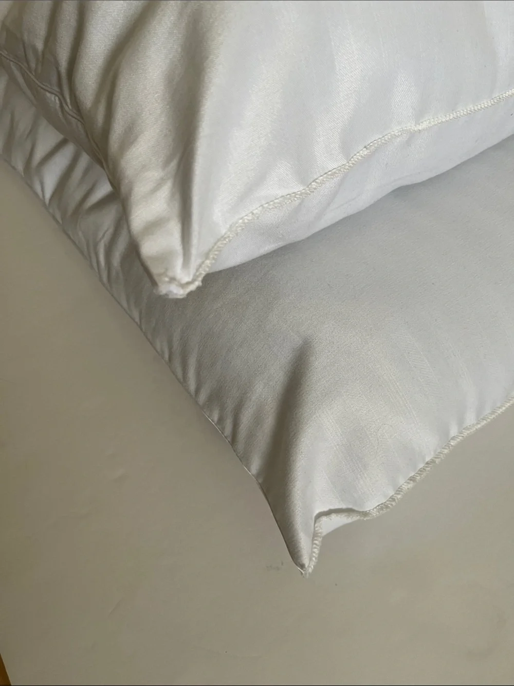 Charter Club King Pillow Cases and Serta King Pillow Set *WONT LAST